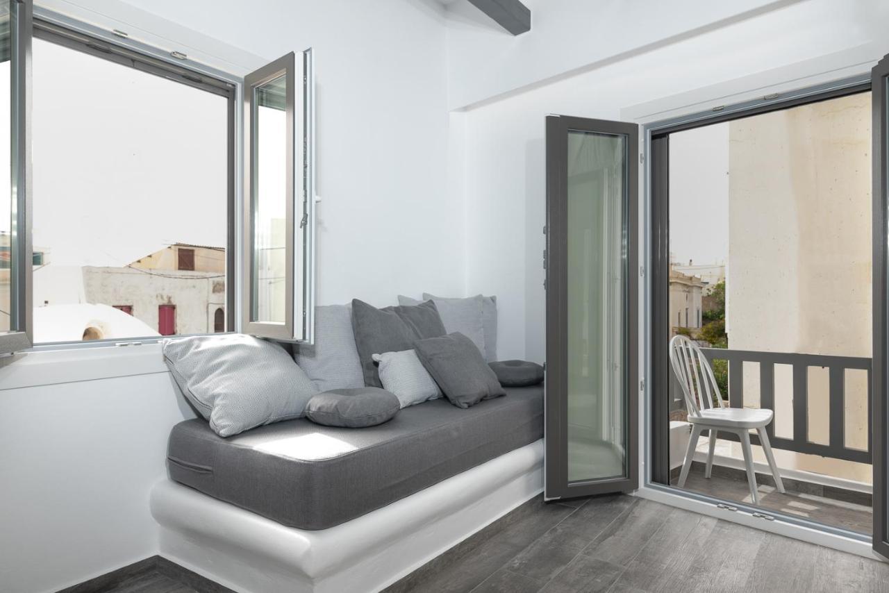 El_Puerto Luxury Port Suites Naxos City エクステリア 写真