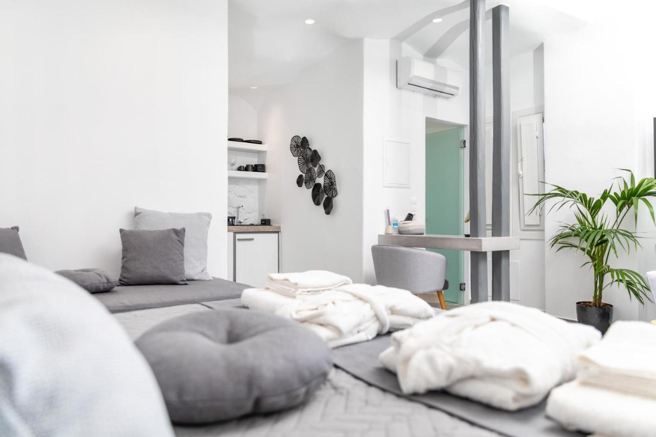 El_Puerto Luxury Port Suites Naxos City エクステリア 写真