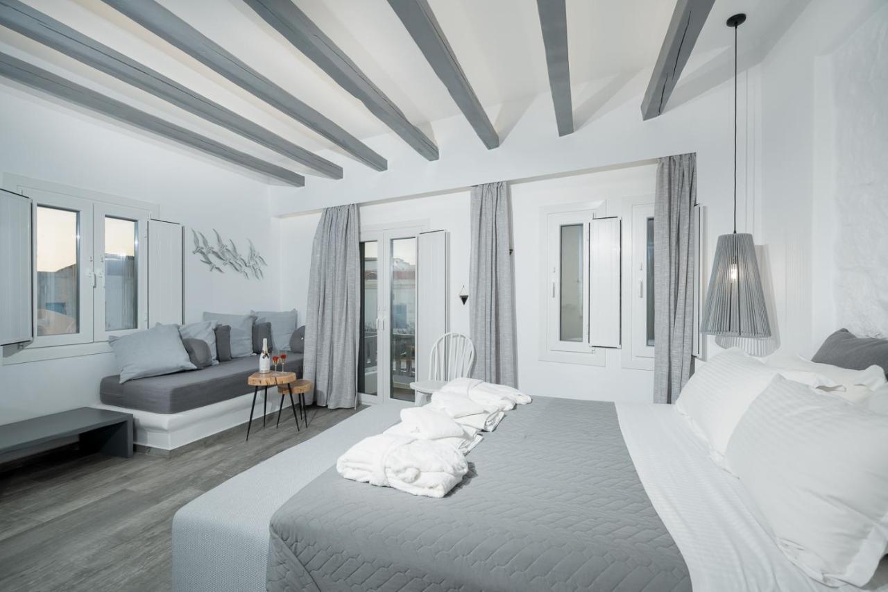El_Puerto Luxury Port Suites Naxos City エクステリア 写真
