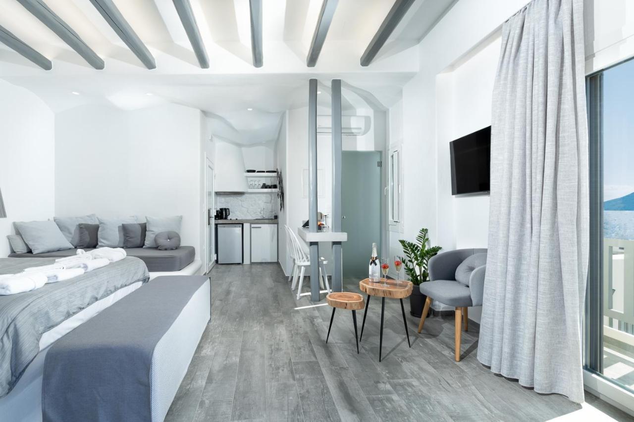 El_Puerto Luxury Port Suites Naxos City エクステリア 写真